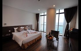 Lenid Ocean View 4*